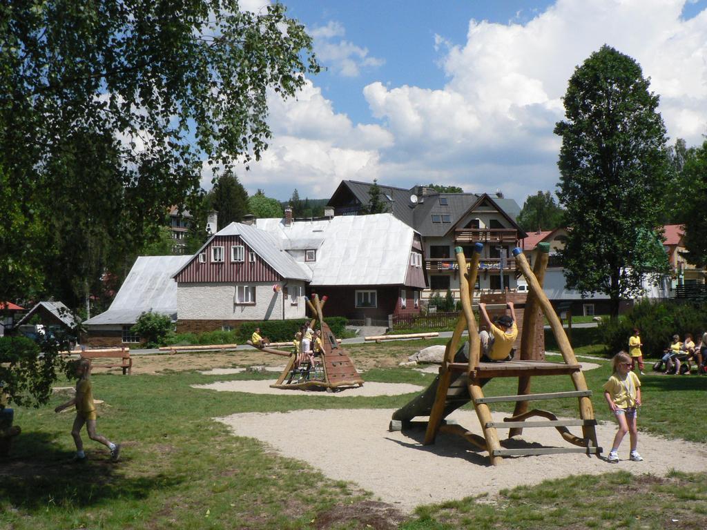 Penzion Pod Mustky Hotel Harrachov Kültér fotó