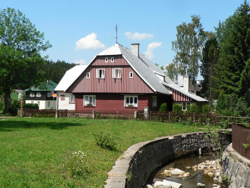 Penzion Pod Mustky Hotel Harrachov Kültér fotó